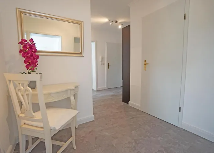 Lägenhet Madeleine 6 *